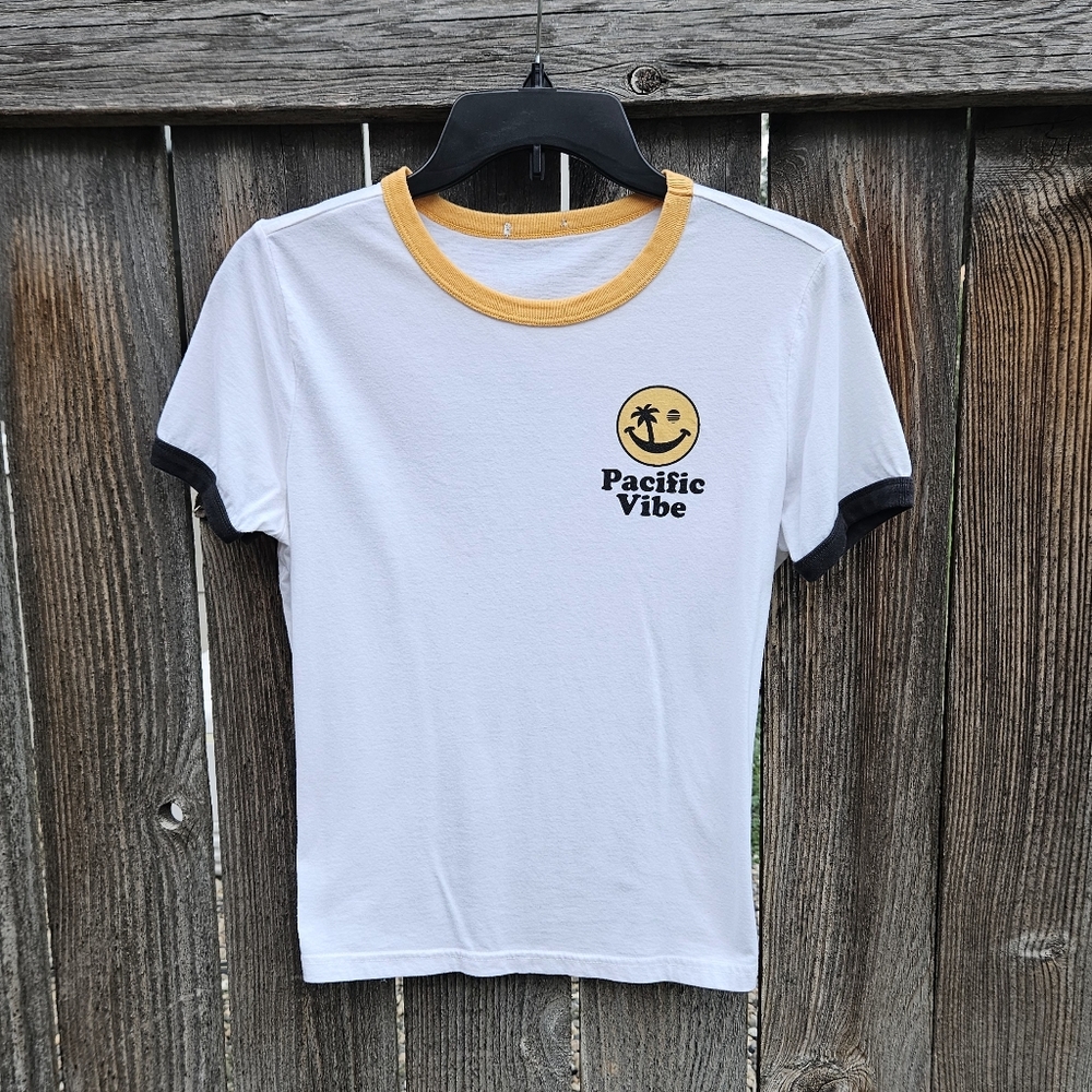Pacific Vibe Ringer Tee - Picture 5 of 6